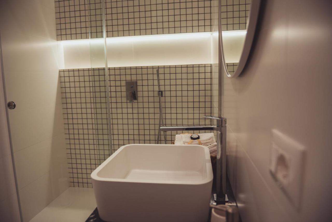 Tam Skanderbeg Square Serviced Center No1 * Тирана